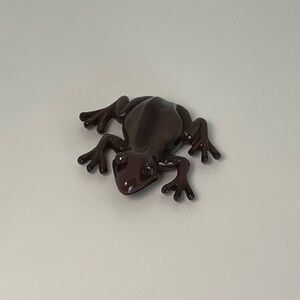 Harry Potter Chocolate Frog Magnet - The Wizarding Trunk Exclusive Item